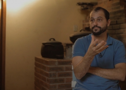 Foto de um homem de barba.